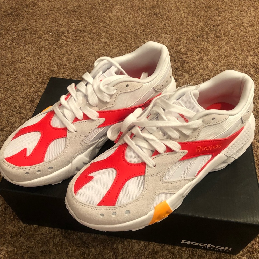 Reebok AZTREK DOUBLE X GIGI HADID